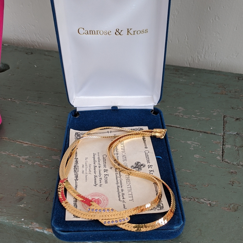 CAMROSE & KROSS NECKLACE - Picture 2 of 16